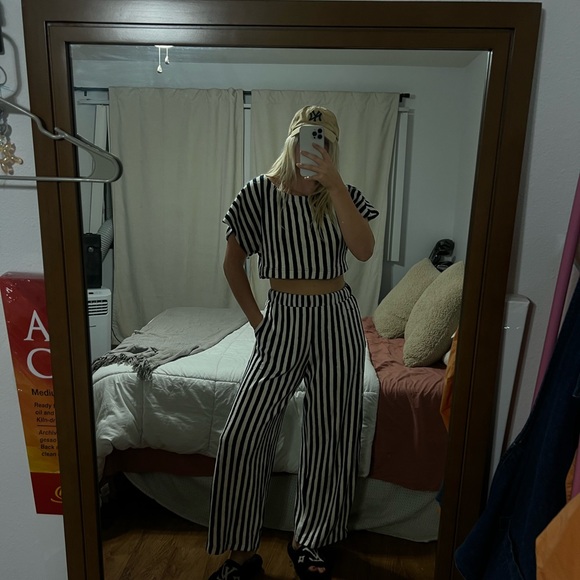 FREE PEOPLE set - Picture 5 of 11